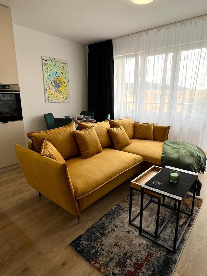 Cozy Stay Apartment Trenčín Εξωτερικό φωτογραφία