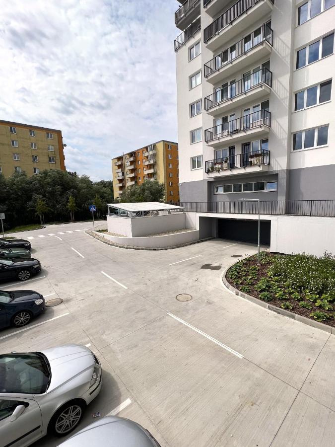 Cozy Stay Apartment Trenčín Εξωτερικό φωτογραφία